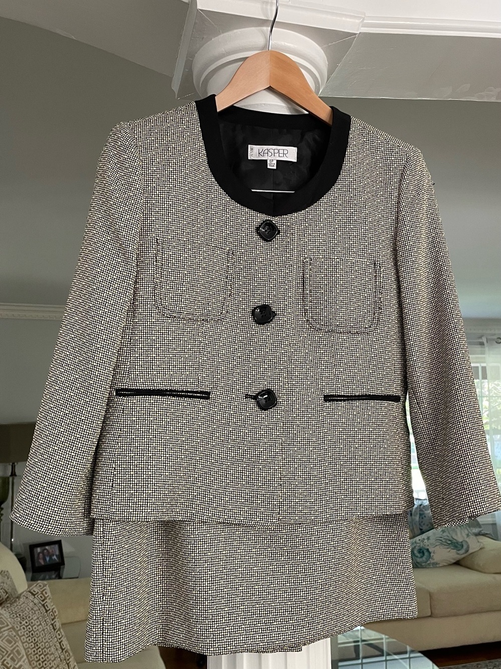 Kasper Women's Black & Ivory Tweed Button Jacket